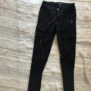 Silver Jeans Skinny Cargo Pants 30x37